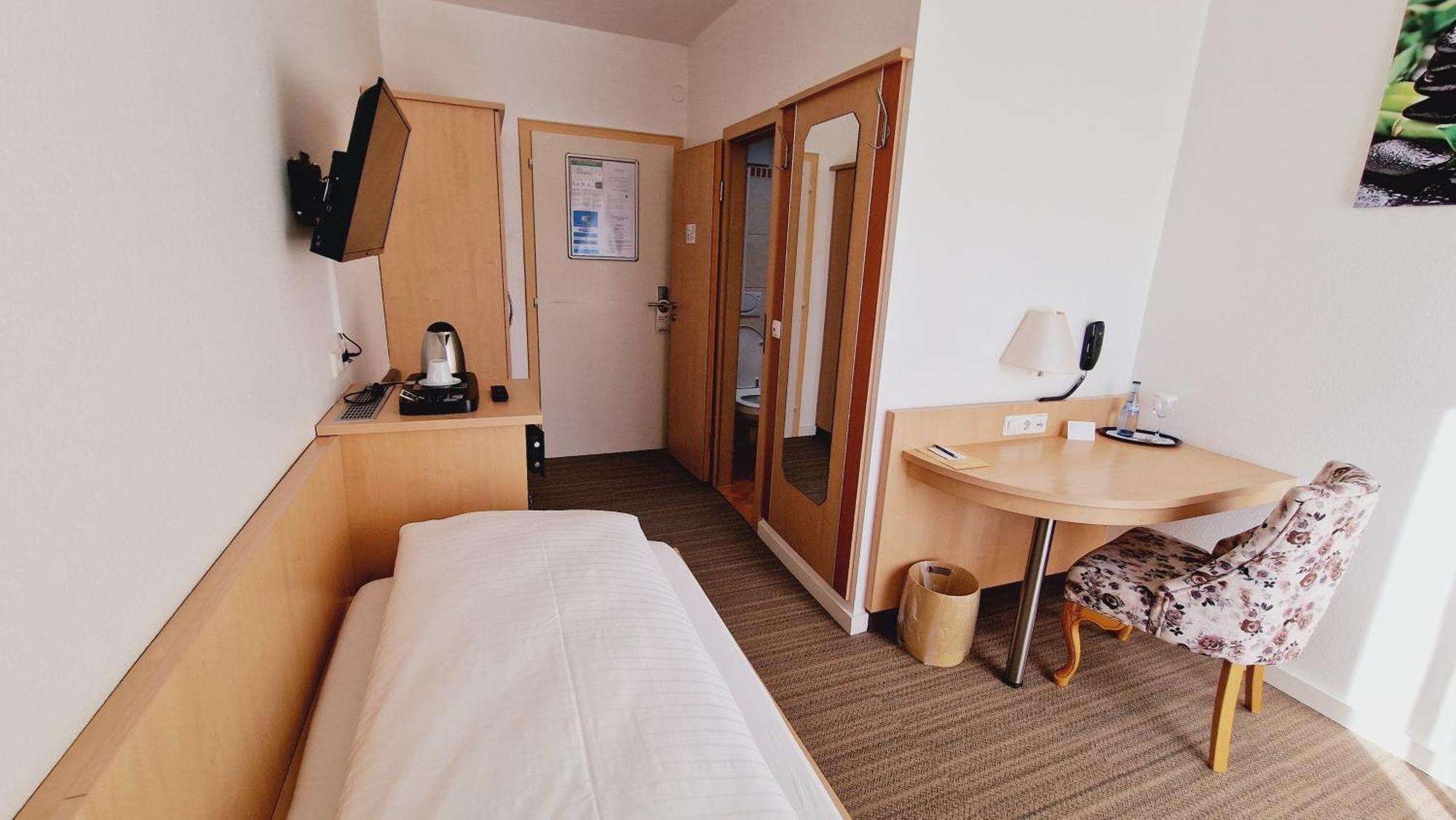 Hotel Garni Superior Μέτσινγκεν Εξωτερικό φωτογραφία