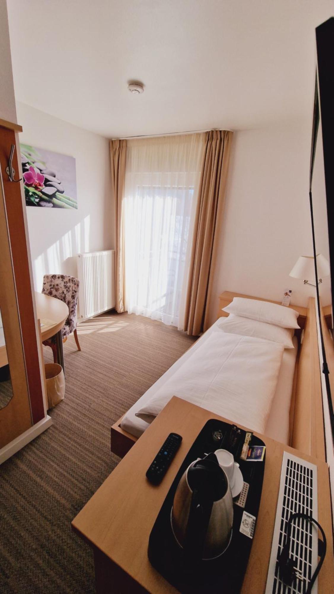 Hotel Garni Superior Μέτσινγκεν Εξωτερικό φωτογραφία