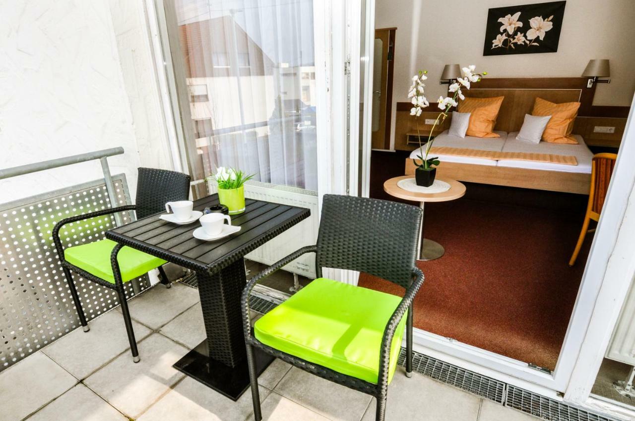 Hotel Garni Superior Μέτσινγκεν Εξωτερικό φωτογραφία